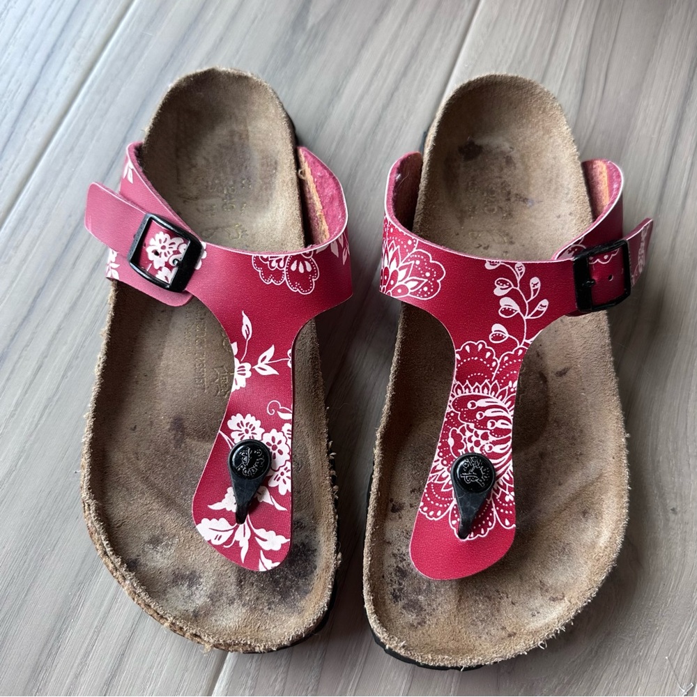 Birks Papillio T-Strap Floral Sandals - Picture 2 of 6